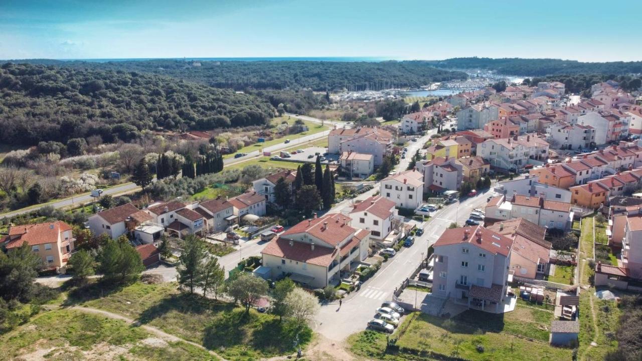 Malu * Pula